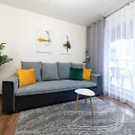 Blue Mare Sunny Bliss Polanki Klonowa, 350m Beach, Pool, Sauna, Gym Apartment Kolobrzeg