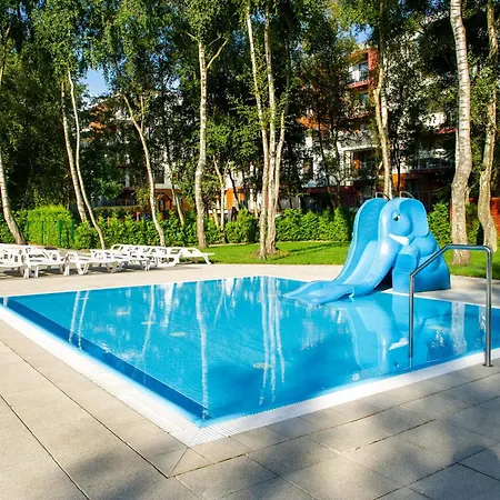 Sunny Bliss Polanki Klonowa, 350m Beach, Pool, Sauna, Gym Appartement Kołobrzeg