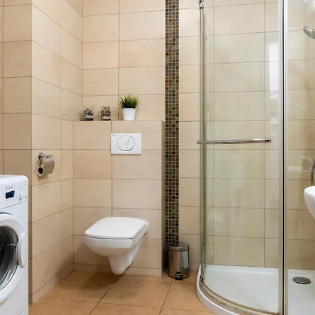 Διαμέρισμα Sunny Bliss Polanki Klonowa, 350m Beach, Pool, Sauna, Gym