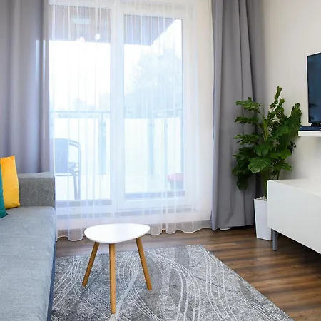 Διαμέρισμα Sunny Bliss Polanki Klonowa, 350m Beach, Pool, Sauna, Gym *