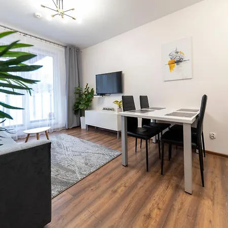 Sunny Bliss Polanki Klonowa, 350m Beach, Pool, Sauna, Gym Apartment *
